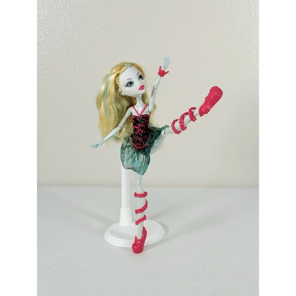 Monster High Lagoona Blue Dance Class Ballet Doll Pink Lace-Up Shoes Purse